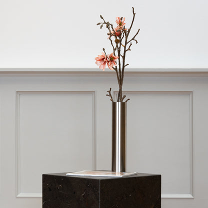 Vase 'V2'
